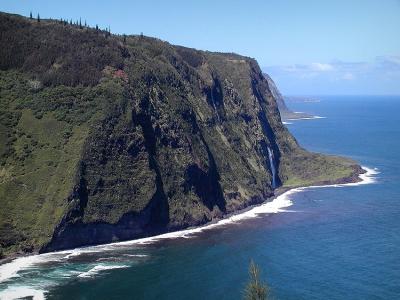 Waipi'o Valley.jpg