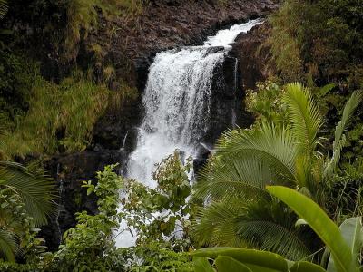 Kulaniapai Falls.jpg