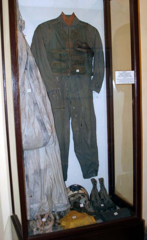 John McCain flight Uniform.jpg