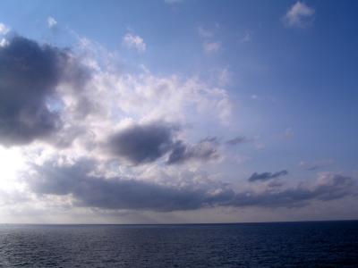 u34/wendyftc/medium/22436165.cloudP8230373.jpg