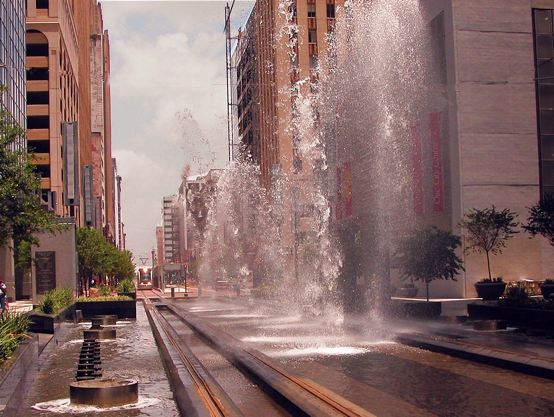 Fountain by Downtown Foleys
