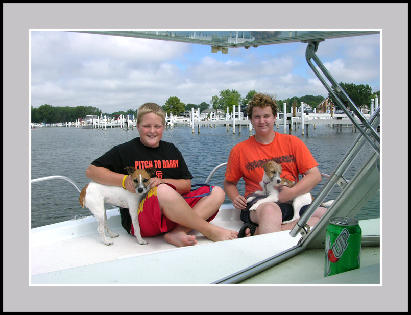 8-28-04a.jpg