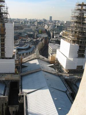 107-0733_img.jpg