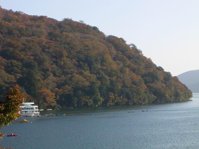 Lac Ashi ou Ashino-ko