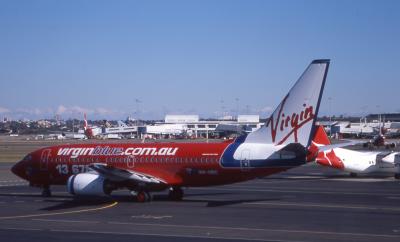 VH-VBC  Virgin Blue  B737-700.jpg