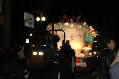 Krewe of Muses Parade