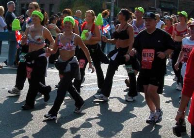 u35/bklyncmt/medium/22914711.PbaseFunLow010.jpg