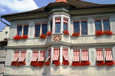 u35/bmcmorrow/medium/31763544.zurich156.jpg