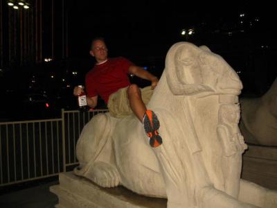 Ridin the Statue