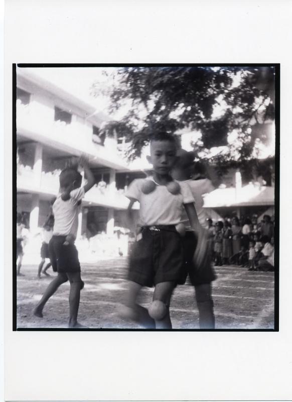 ... and roberto dances the magalalatik!