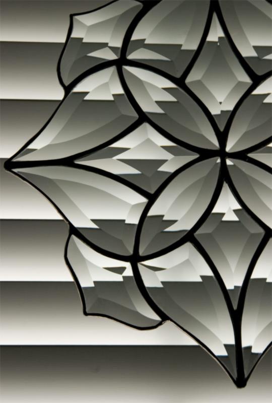 Blind Patterns *
