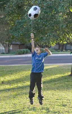 Hanging On * by (lou)