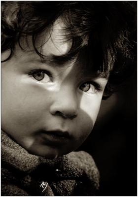 3rd PlaceAbre los ojos (Open Your Eyes) * Lev Bass