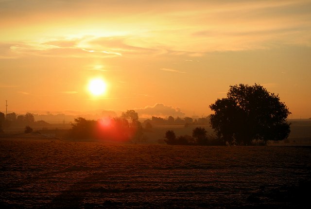 <b>Rising Sun</b><br><font size=-1>by Frederic Poncelet</font>