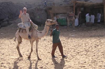 u35/cwright/medium/40514475.CamelRide.6.jpg