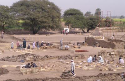 u35/cwright/medium/40515162.Misc.archdig.jpg