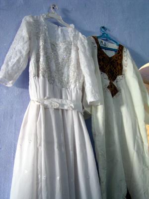 u35/cwright/medium/40515850.Nubian.weddingdress.jpg