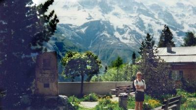 Judy in Murren - Alps are in the background (1)