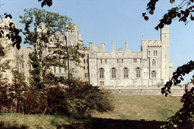 Arundel Castle: First built by the Normans. Acquired by the Duke of Norfolk in the 16th century. Rebuilt several times.