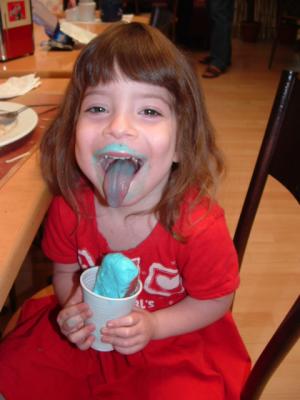 Katzrin mall - blue tongue