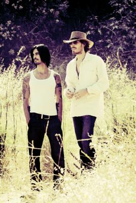 Fran + Rob-8-Duotone.jpg