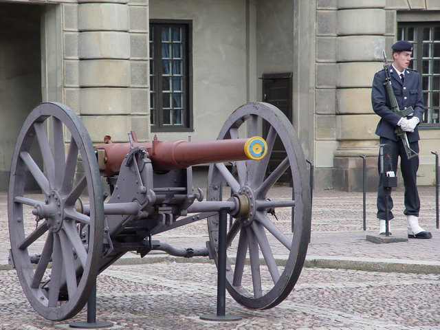 The Royal Guard, Kungliga Slottet
