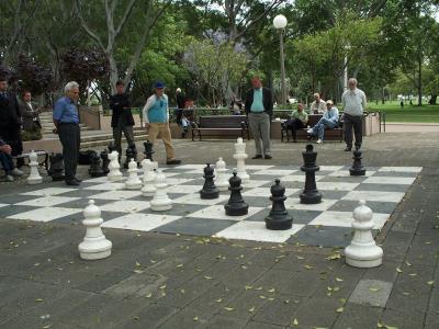 u35/gizmo13/medium/23415759.GiantChess.jpg