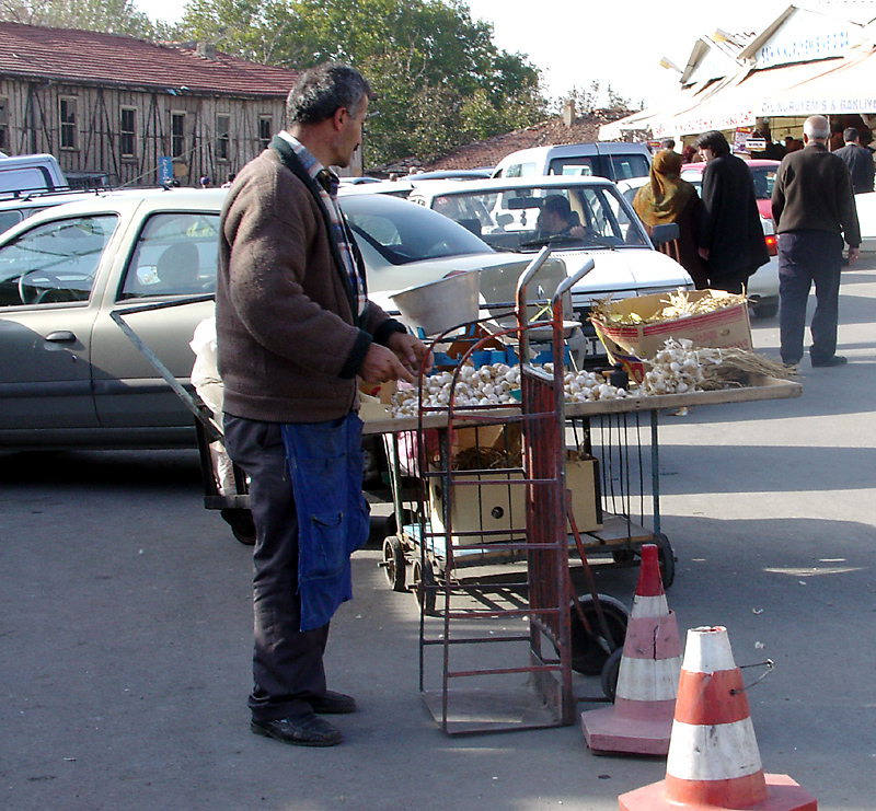 Garlic vendor