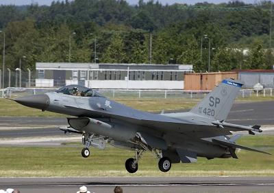 Lockheed Martin F-16 [3]