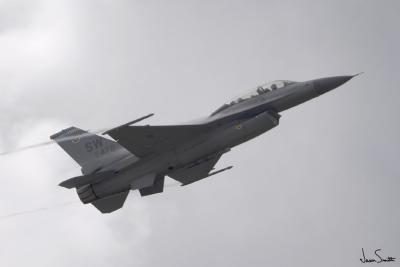 F-16