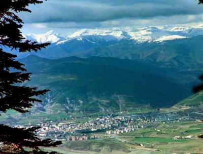 Jaca vue de la Pena de Oroel