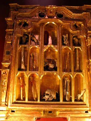 guanajuato :: saint relics