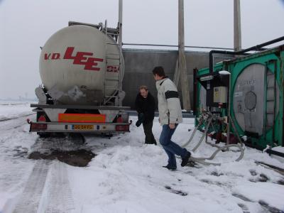 Bij 40 cm sneeuw is de tankwagen gearriveerd