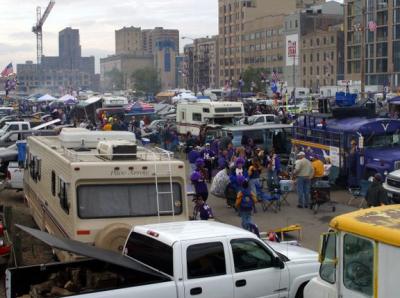 This is the view from on top of a bus in the tailgating parking lot.  It gives you a partial view of the scope of this event.