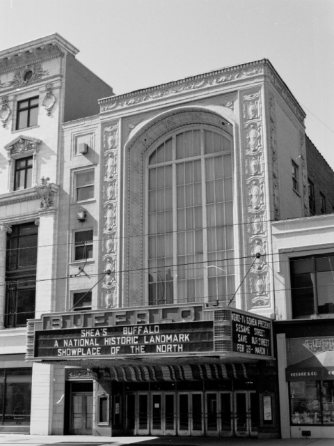Sheas Buffalo Theater