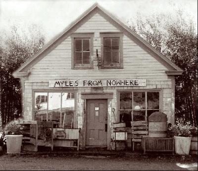 u35/larrygol/medium/23369035.MylesfromNowhereMargareeForksNS.jpg