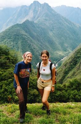 Meeli  and Natasha at Inca Trail (Peru)