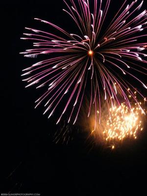 4699-rockton-fireworks.jpg