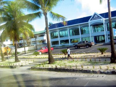 the biggest Bank of Palau- Hawaii Bank-fix-low.jpg