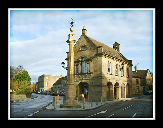 Pinnacle and Market House, Martock