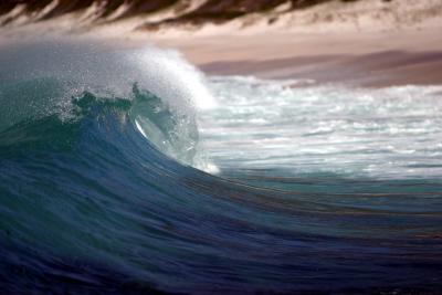Wave on Wine Glass Bay