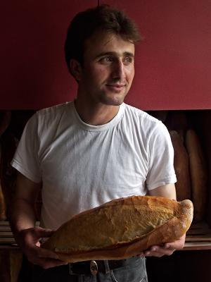 Turkish bread by HenkH