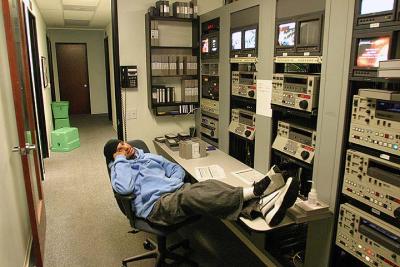 Relaxing during a 2 minute commercial break