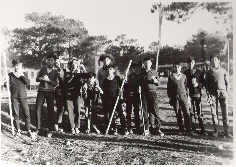Nguyen Huu Khoi & Ban.(1967)