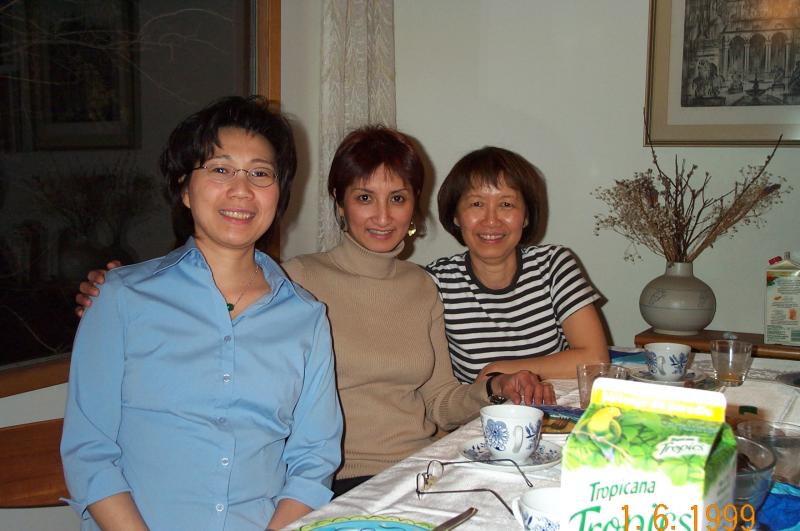 Chau, Van & chi Huong