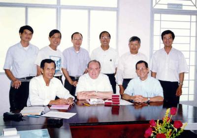 Ban Gim ốc SALDING DON BOSCO VIỆT NAM cộng tc với Hiệp Hội tại Việt Nam.jpg