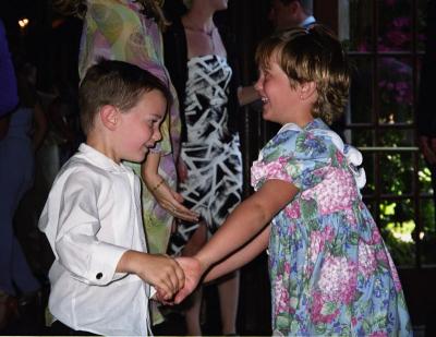 adele's wedding: dancing cousins