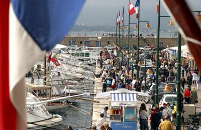 St-Tropez-harbor9.jpg