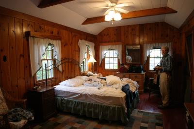 Mohnok Cabin Interior.jpg