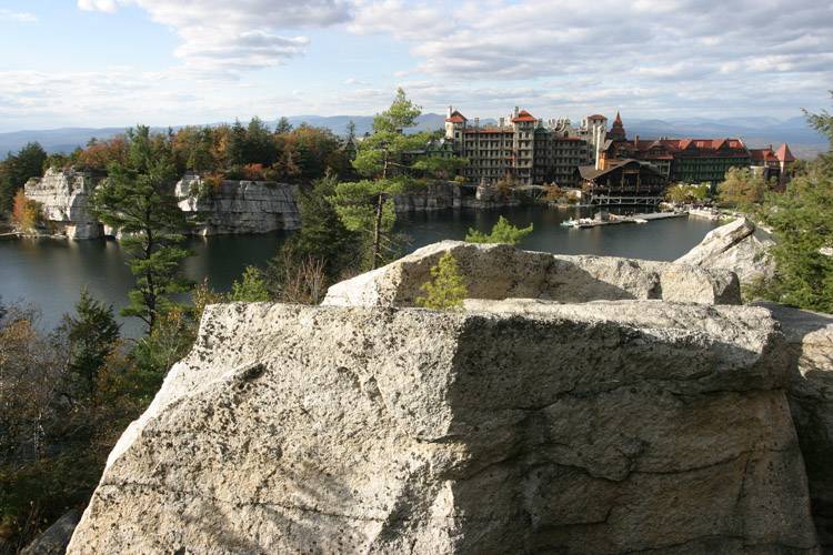 Mohonk Hotel and Rocks.jpg